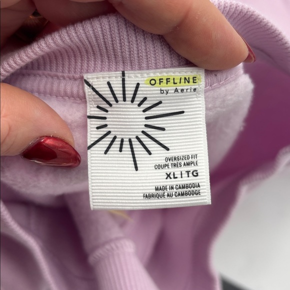 OFFLINE by Aerie Fleece Oversized Crewneck Sweatshirt in Orchid - Picture 5 of 7